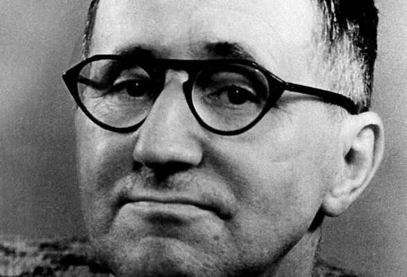 Bertolt Brecht frasi